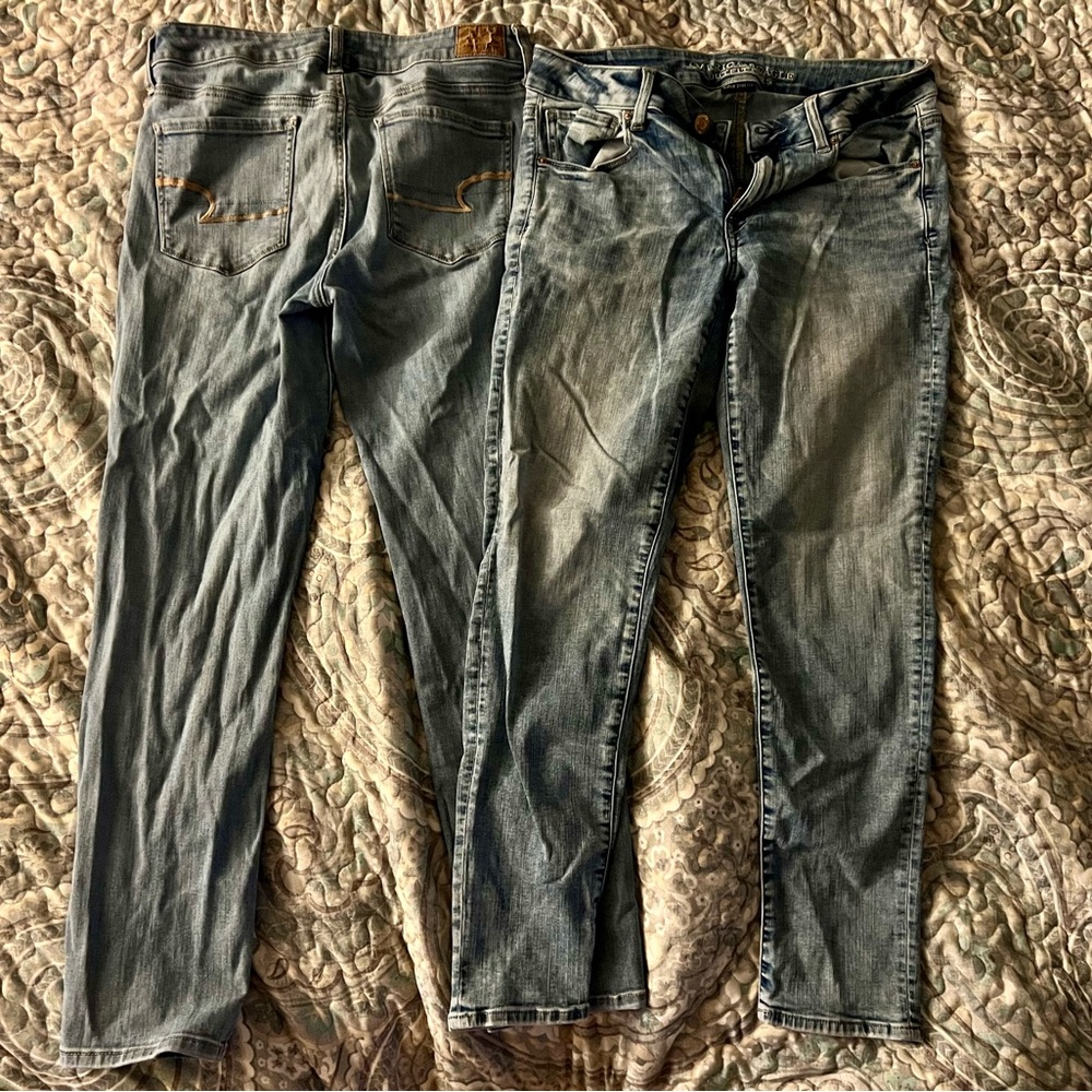 EUC Sz 8 Short American Eagle Skinny Jean